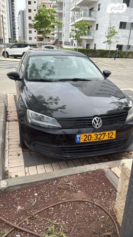 מודעת רכב פולקסווגן ג'טה 