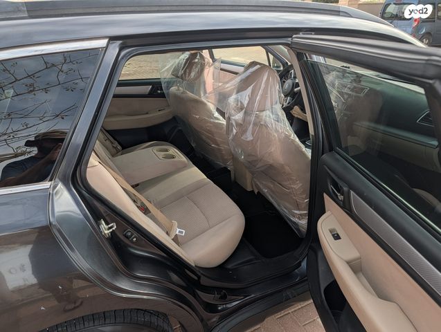 מודעת רכב סובארו אאוטבק