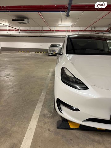 מודעת רכב טסלה מודל Y