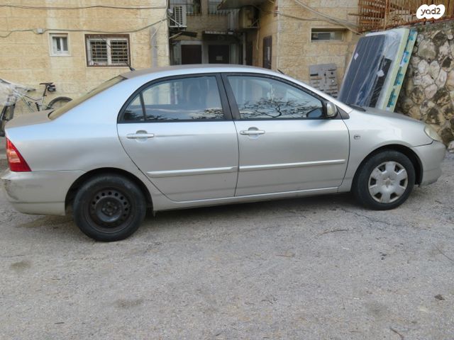 מודעת רכב טויוטה קורולה