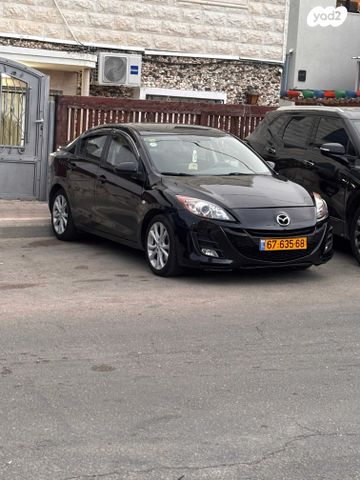 מודעת רכב מאזדה 3