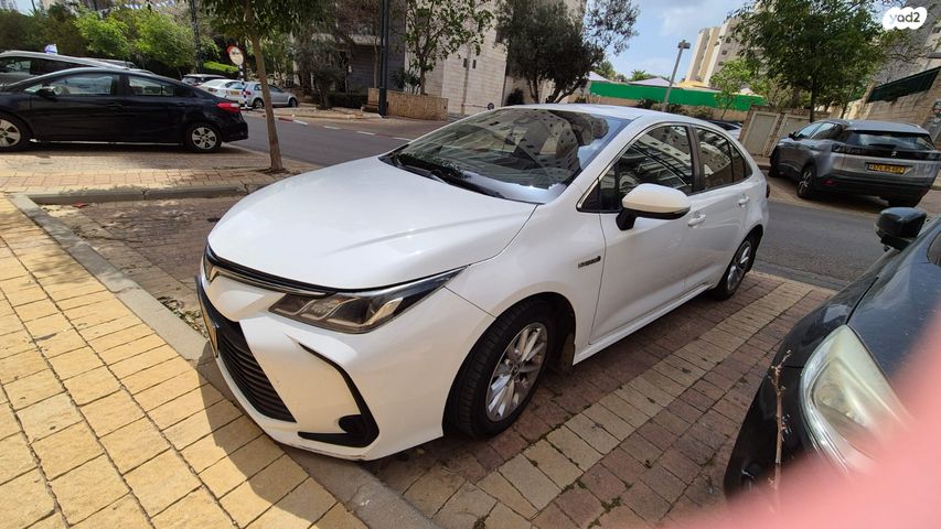 מודעת רכב טויוטה קורולה