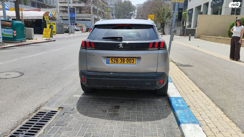 מודעת רכב פיג'ו 3008