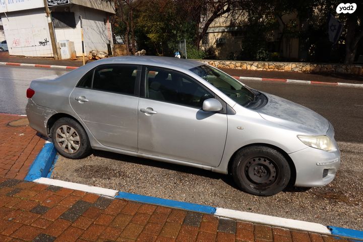 מודעת רכב טויוטה קורולה