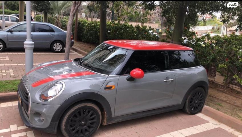 מודעת רכב מיני קופר