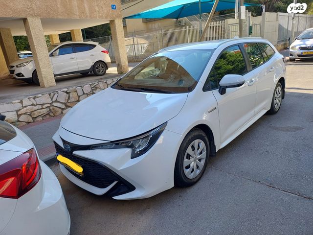 מודעת רכב טויוטה קורולה