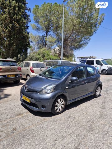 מודעת רכב טויוטה אייגו