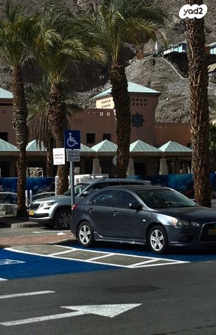 מודעת רכב מיצובישי לנסר