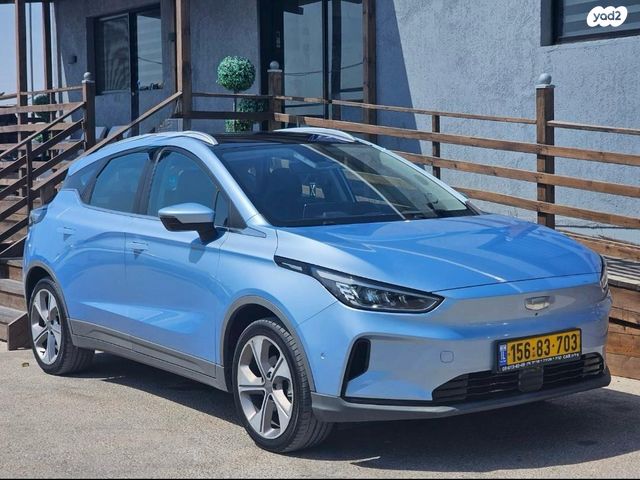 מודעת רכב ג׳ילי Geometry C