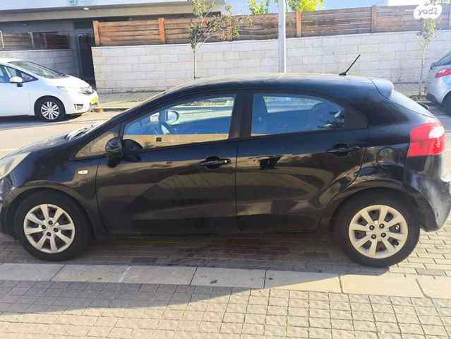 מודעת רכב קיה ריו