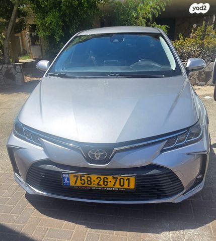 מודעת רכב טויוטה קורולה