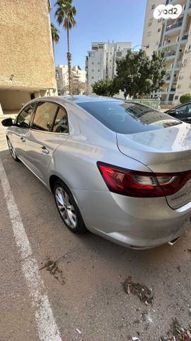 מודעת רכב רנו מגאן