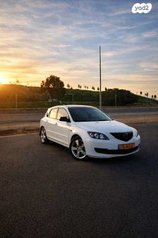 מודעת רכב מאזדה 3