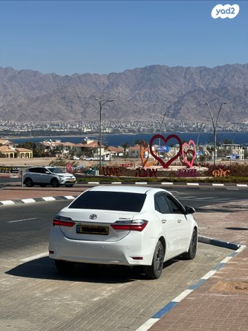 מודעת רכב טויוטה קורולה