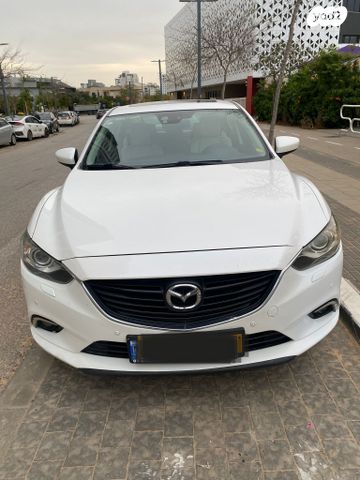 מודעת רכב מאזדה 6