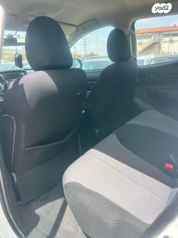 מודעת רכב מיצובישי טרייטון / L200 1