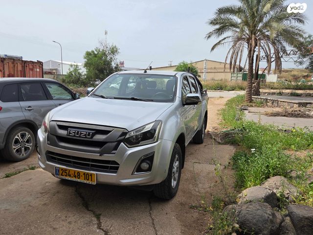 מודעת רכב איסוזו די-מקס