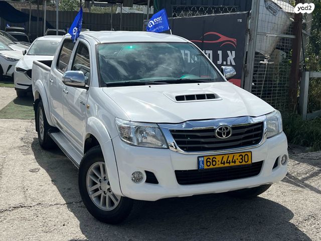 מודעת רכב טויוטה היילקס