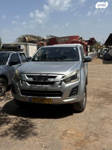 מודעת רכב איסוזו די-מקס