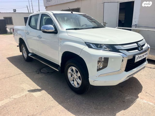 מודעת רכב מיצובישי טרייטון / L200