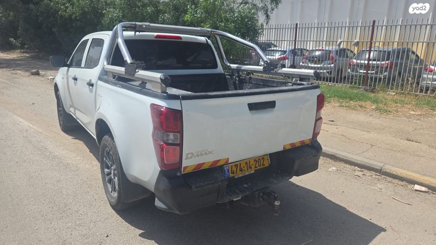 מודעת רכב איסוזו די-מקס