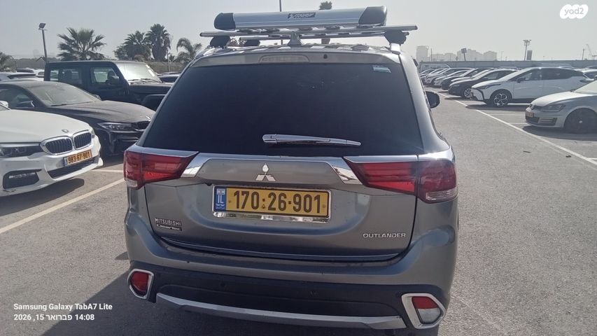 מודעת רכב מיצובישי אאוטלנדר 2