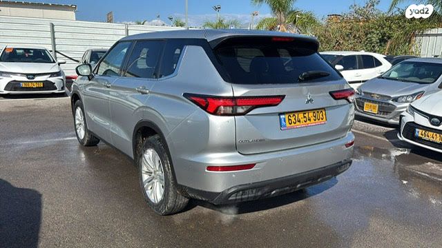 מודעת רכב מיצובישי אאוטלנדר 2