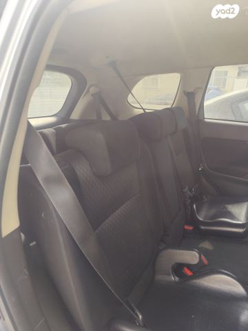 מודעת רכב מיצובישי אאוטלנדר