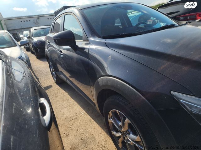 מודעת רכב מאזדה CX-3