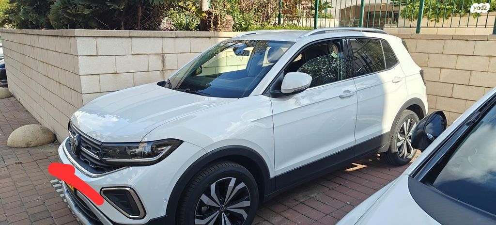 מודעת רכב פולקסווגן T-קרוס