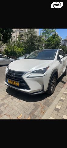 מודעת רכב לקסוס NX