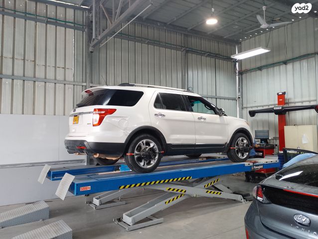 מודעת רכב פורד אקספלורר