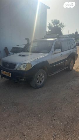 מודעת רכב יונדאי טאראקן