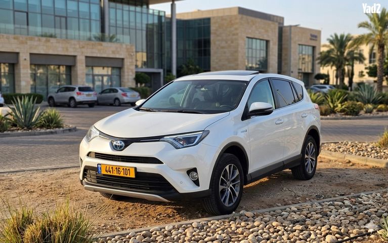 מודעת רכב טויוטה RAV4