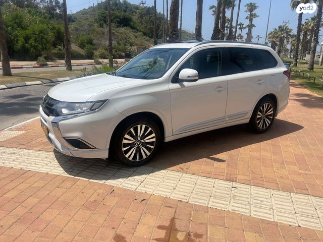 מודעת רכב מיצובישי אאוטלנדר