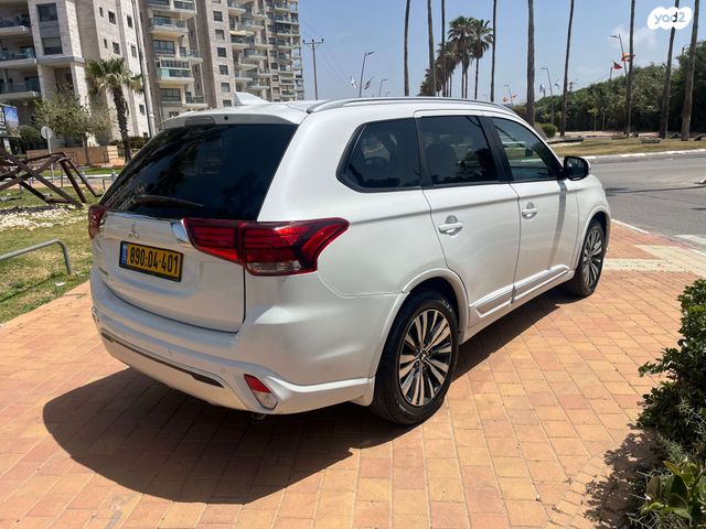 מודעת רכב מיצובישי אאוטלנדר 1