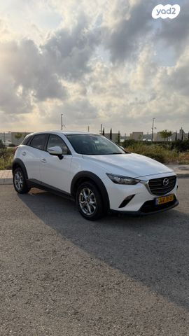 מודעת רכב מאזדה CX-3