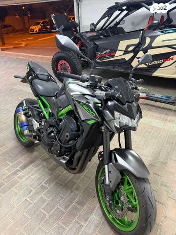 מודעת רכב קאוואסאקי Z900