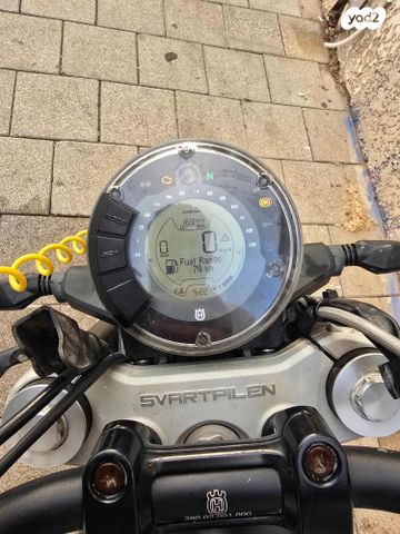 מודעת רכב הוסקוורנה SVARTPILEN 401