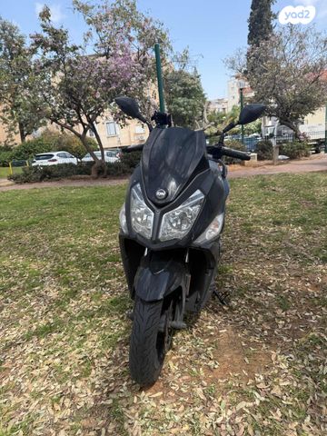 מודעת רכב סאן יאנג Jet 14 EVO