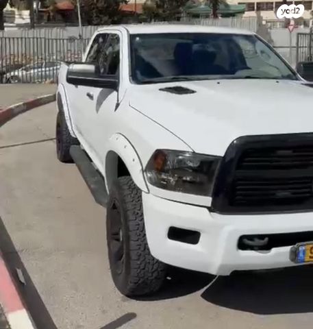 מודעת רכב דודג'