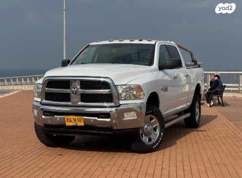 מודעת רכב דודג'