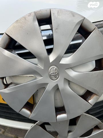 feedItemObj.data.row_1