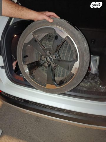 feedItemObj.data.row_1