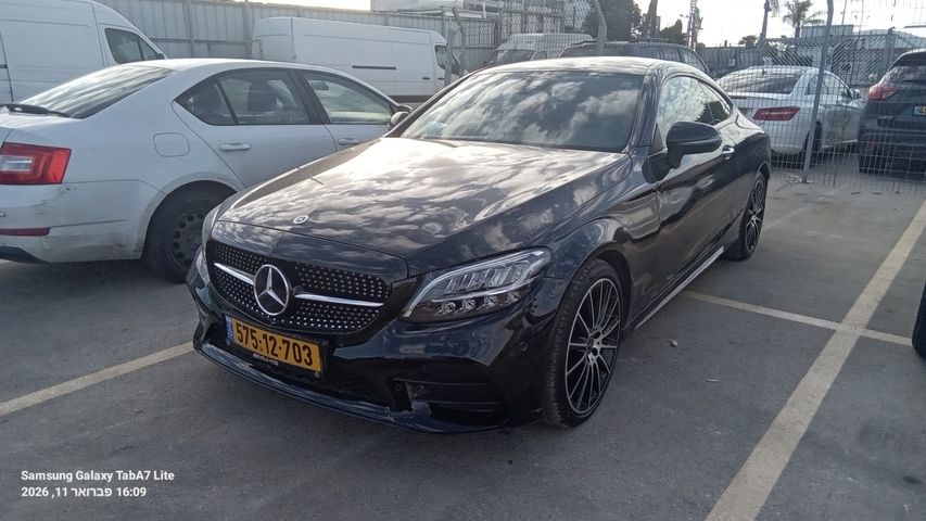 מודעת רכב מרצדס-בנץ C-class