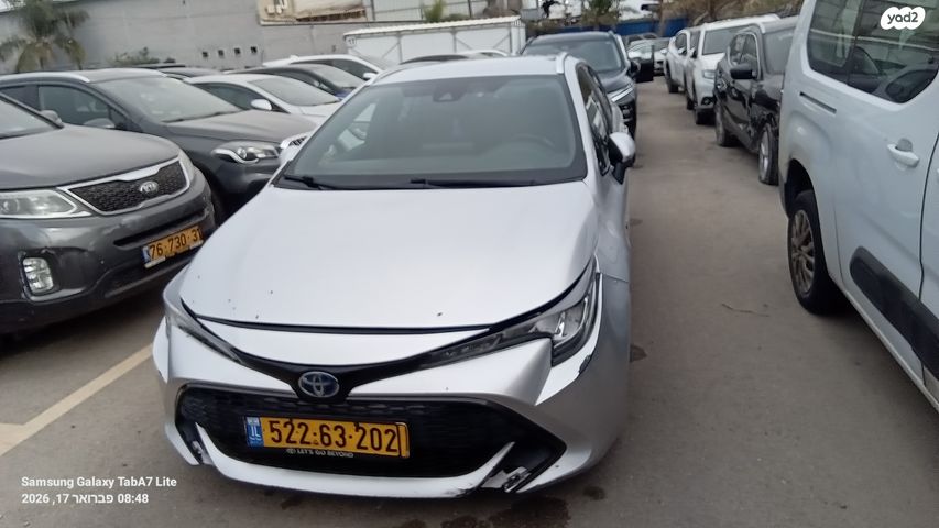 מודעת רכב טויוטה קורולה