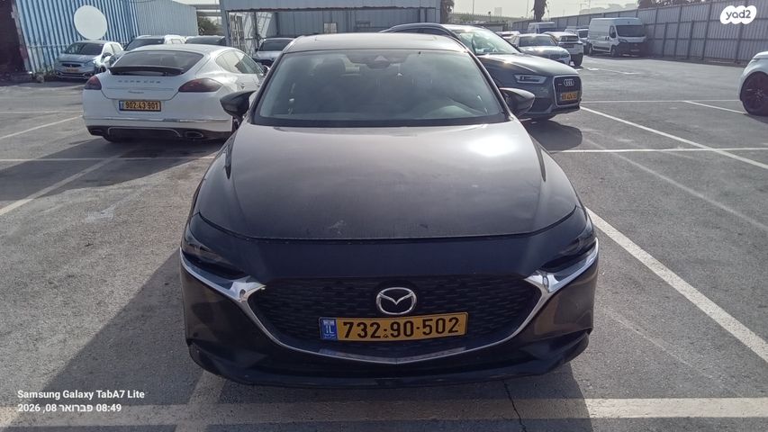 מודעת רכב מאזדה 3