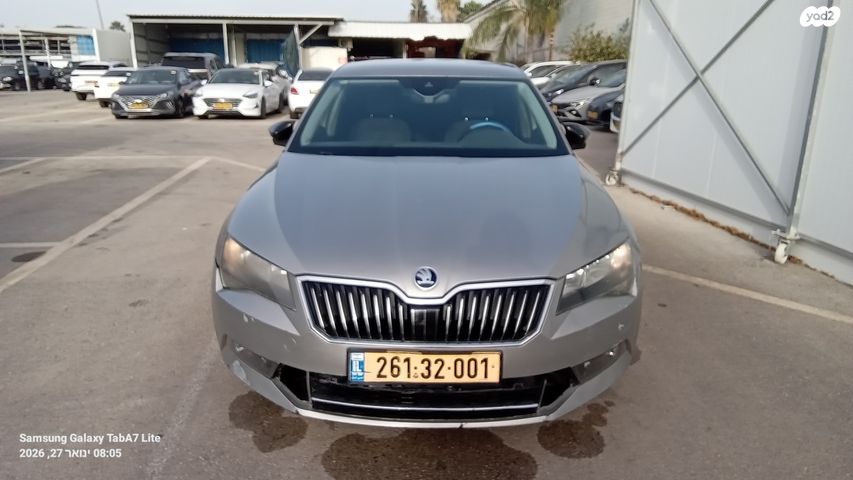 מודעת רכב סקודה סופרב