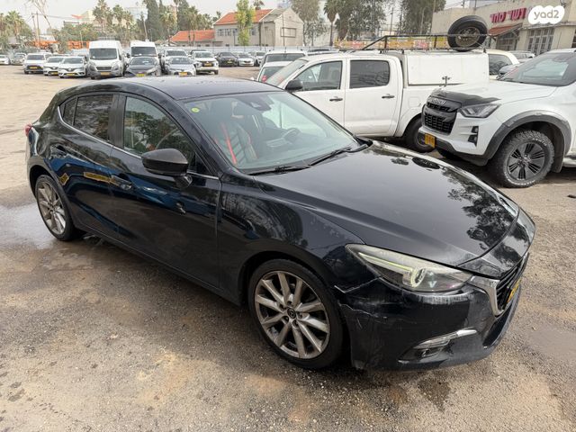 מודעת רכב מאזדה 3