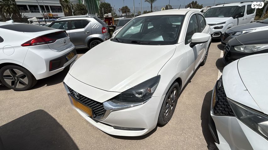 מודעת רכב מאזדה 2